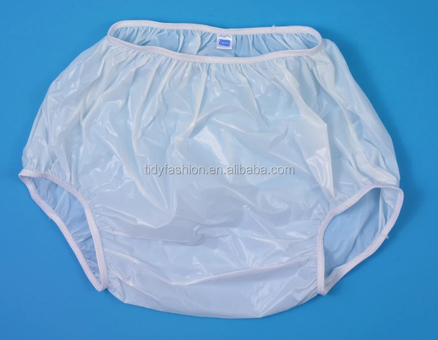 calça de plastico transparente