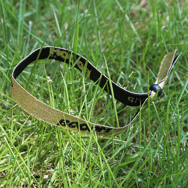 wristband W32