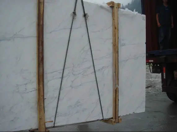 bianco statuario marble 5.jpg