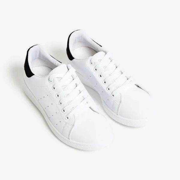 black shoes womens trainers