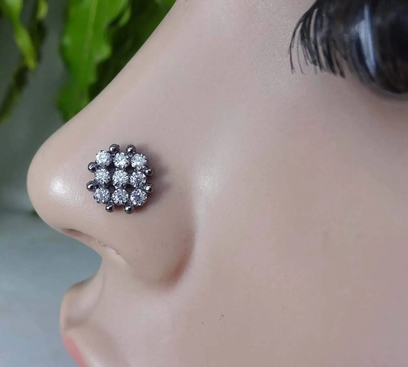 Gold Bone Nose Jewelry,Black Nose Hoop,Indian Nose Ring,Crystal Nose Screw, Wedding Nose Stud,Flower Nose Ring,20 Gauge Piercing,Back Screw Nose Stud,Nose Piercing,Indian Nose Piercing(TEJ577)