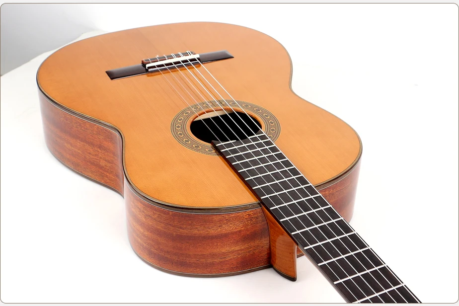 classical guitar kit (3).jpg