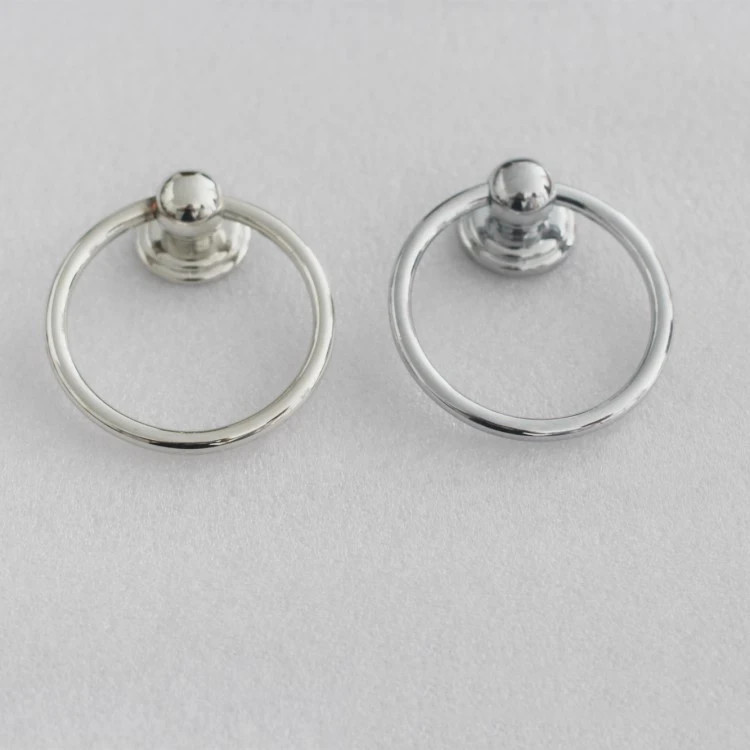 Armchair ring pull (2)
