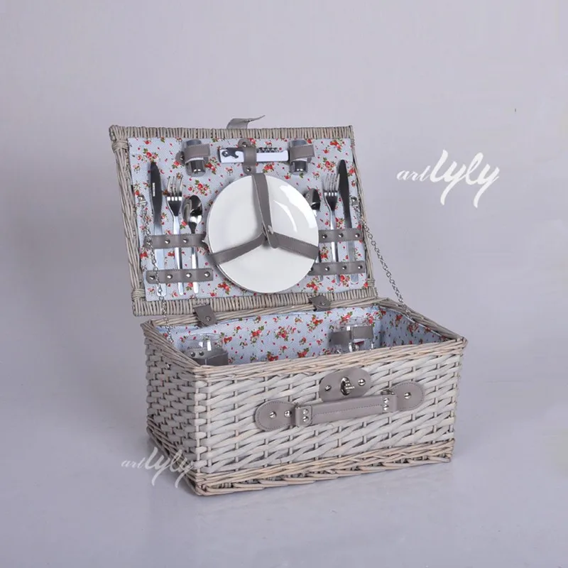 23+ Modern Picnic Basket Set PNG