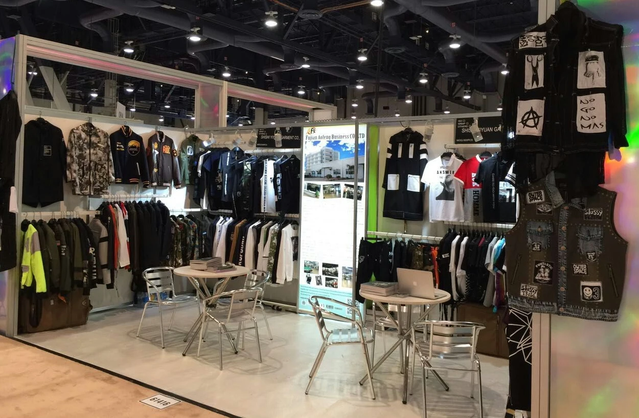 Wholesale High Quality Mens Tracksuits Manufacturer Buy Unisex Custom