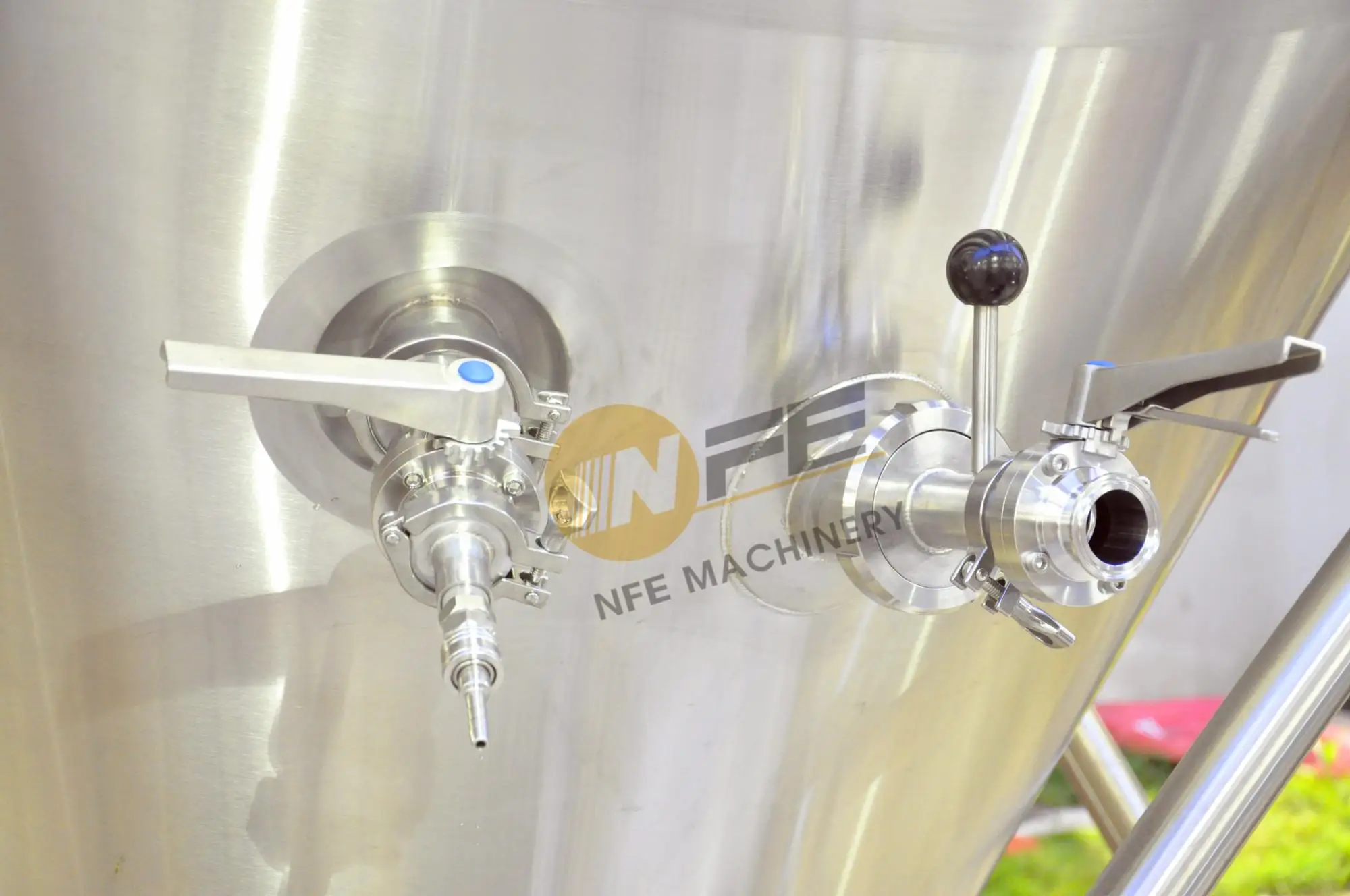 Cooling Jacket Conical Tank, Ss Conical Fermenter Tank, Conical Fermenter Tank