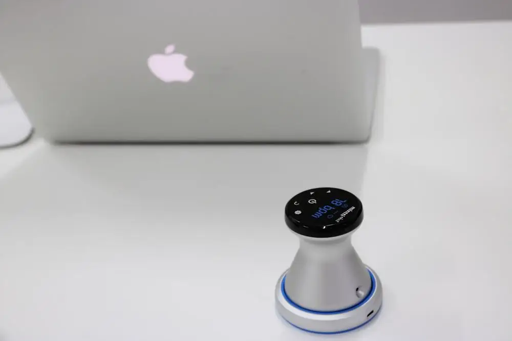 新型无线蓝牙电子蓝牙医疗听诊器用于远程保健