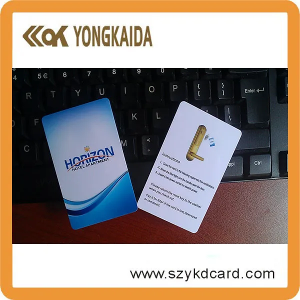 Produsen china oem pvc plastik standar ukuran cetak RFID 