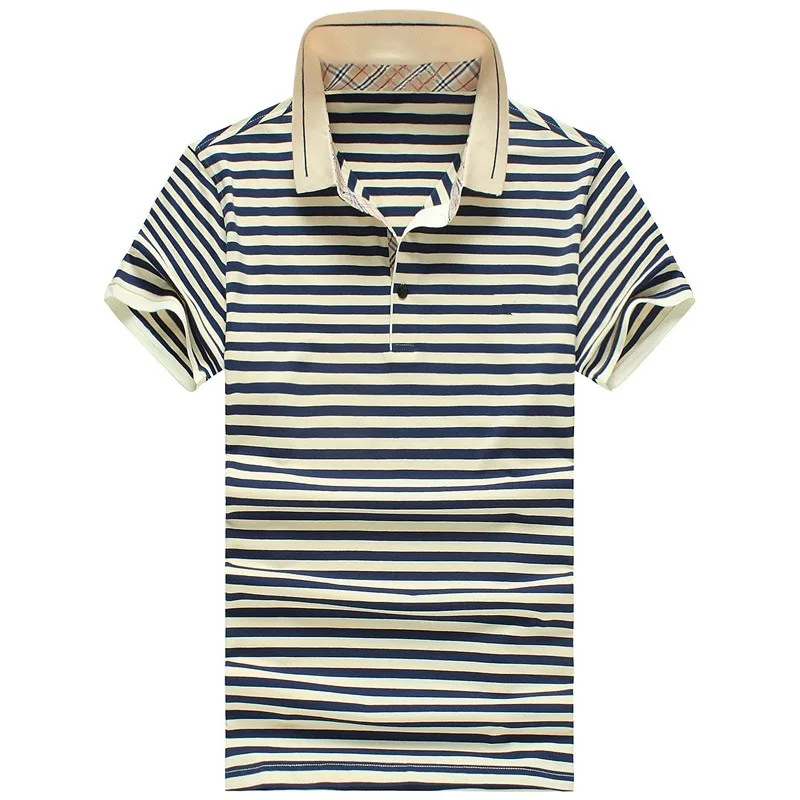 polo con rayas horizontales