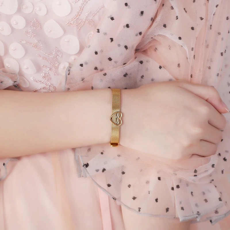 Latest Design Modern Stylish Elegant Lovely Affordable Price Gifts And Souvenirs Bracelets For Ladies