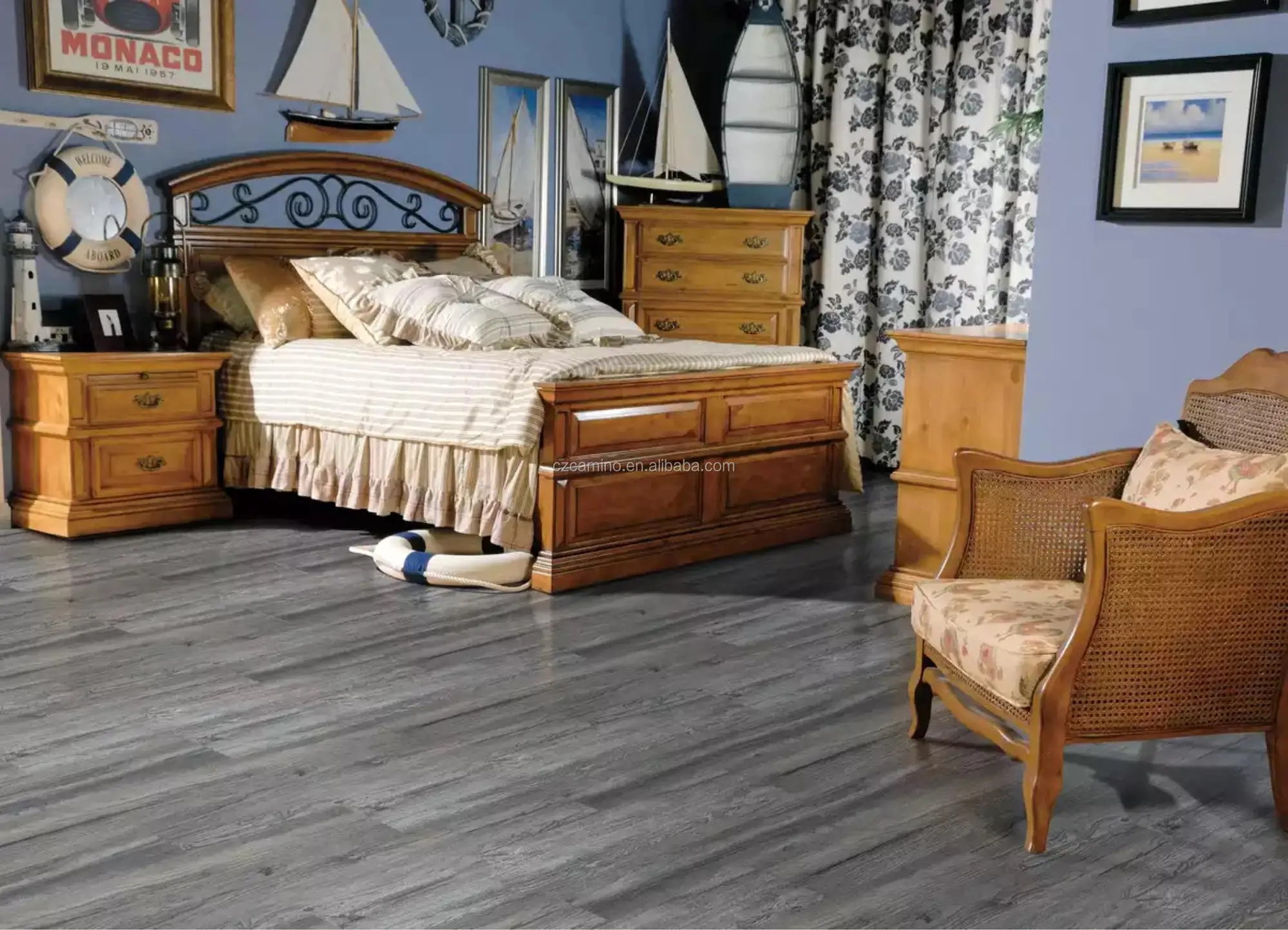 Флор экспорт. Дубовая мебель в интерьере. Спальня с дубовой мебелью.