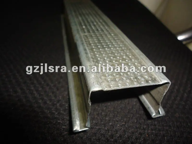 FC28 28# 52 38 28 furring channel Omega Hat