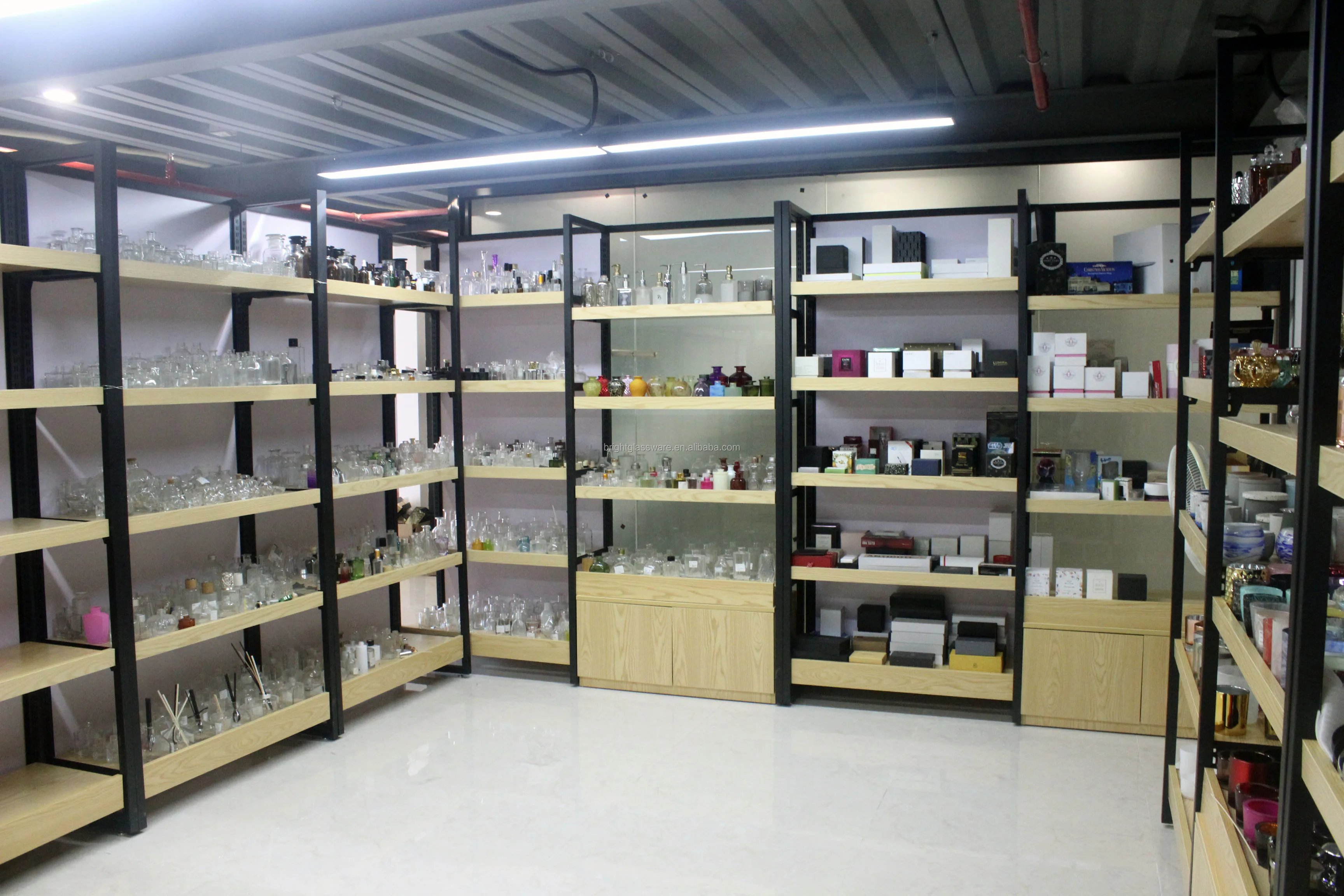 showroom2.jpg