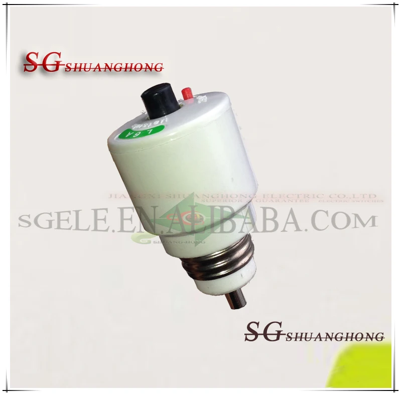 What Is One Advantage Circuit Breaker Has Over A Traditional Fuse at