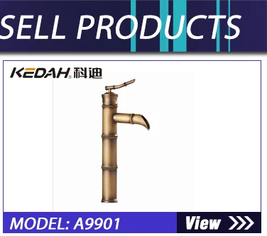 antique faucet 02.jpg