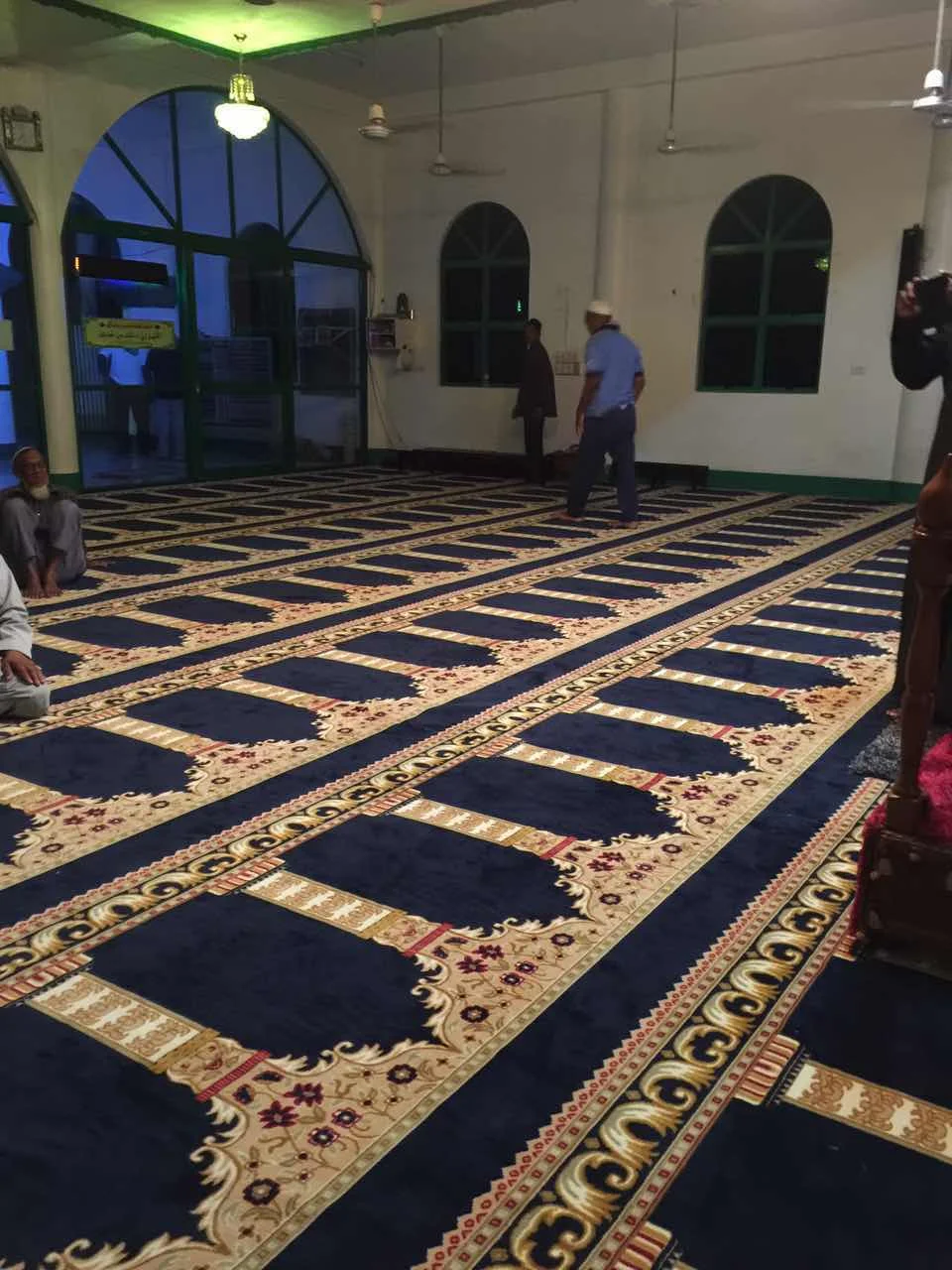 mosque prayer carpet.jpg
