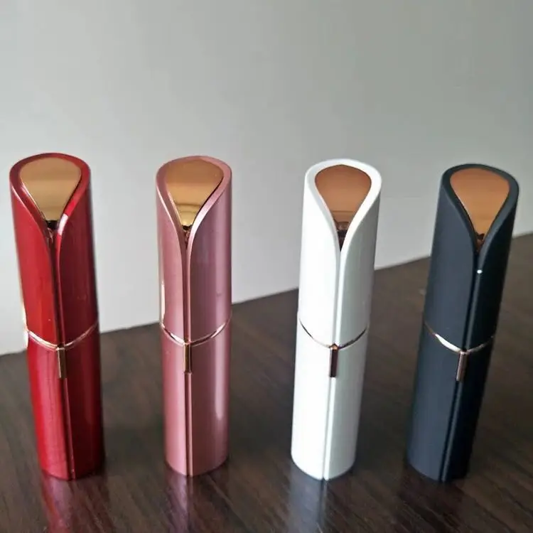 Lips trimmer