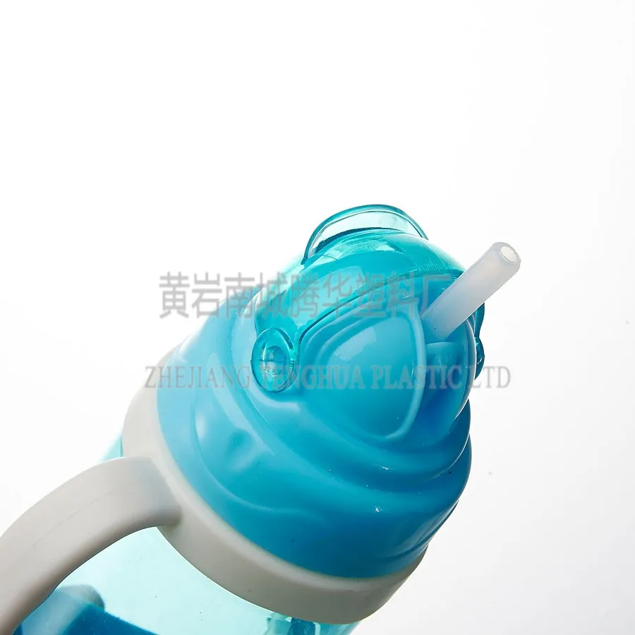 eco-friendly easy drinking plastic baby feeding bottle with handle