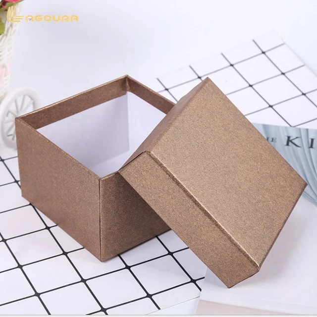 small cardboard boxes with lids