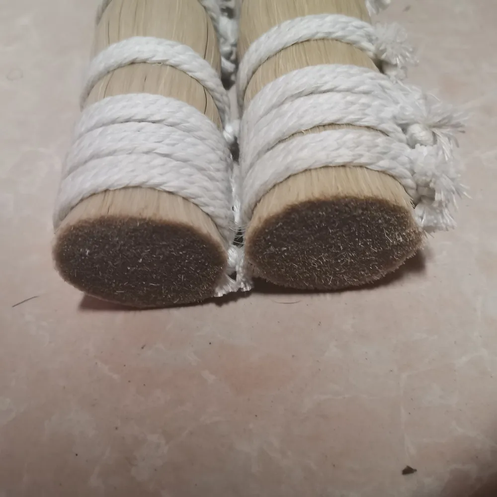 white horse tail hair