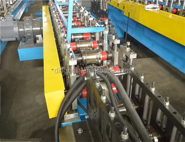 roller shutter door machine.jpg