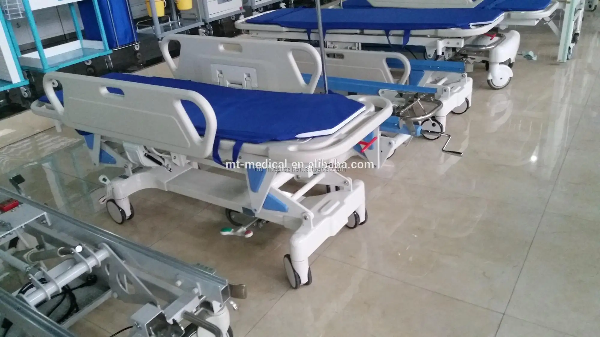 Hospital first-aid emergency patient transport stretcher