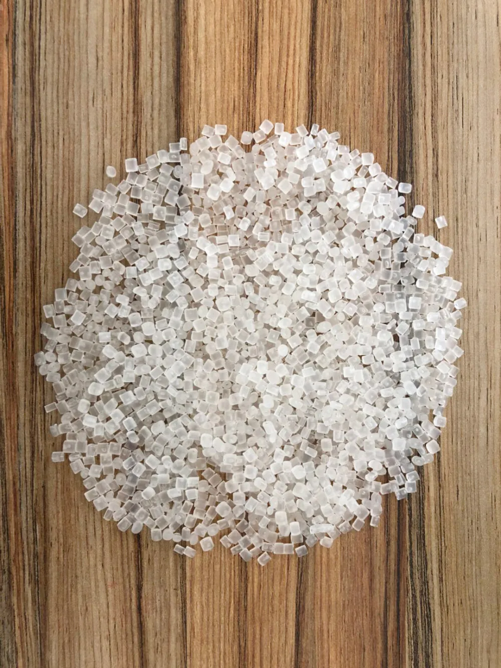 优质原生 pp t30s 透明彩色塑料颗粒销售