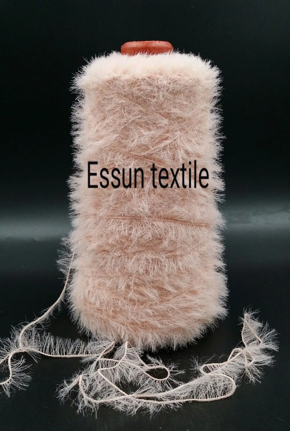 Hot Sale Nm6.5/1 100 Soft Elastic Nylon Feather Yarn Fancy Knitting