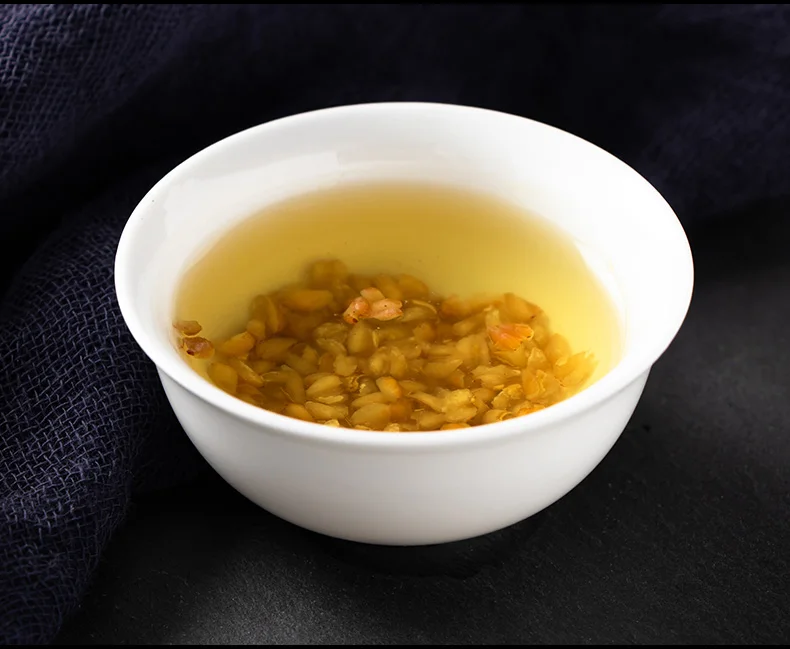 yellow buckwheat tea
