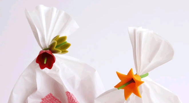 Floral Wine Charms  (2).jpg