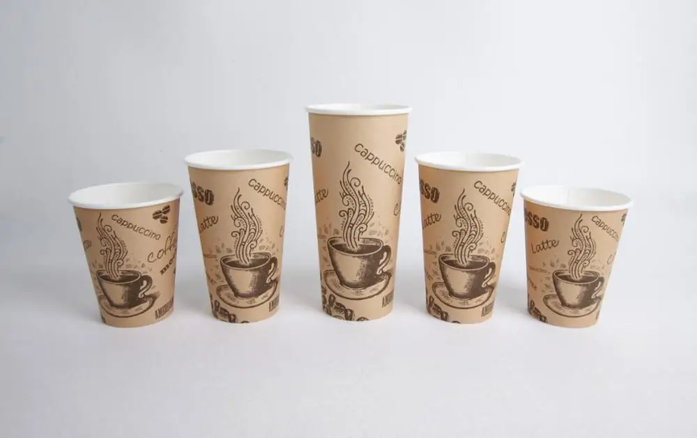 Картонные стаканы. Кофе в бумажном стакане. Одноразовые кофейные стаканы. Бумажные кофейные стаканчики.
