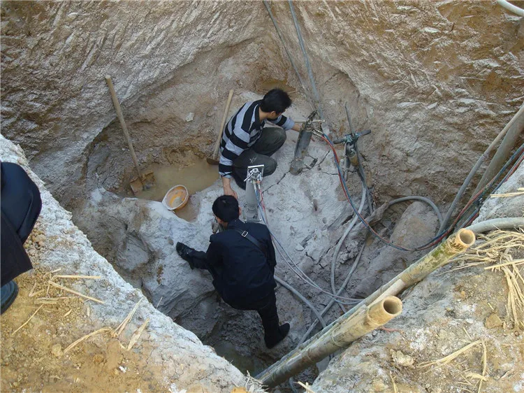 high performance quarrying hard rock splitter11