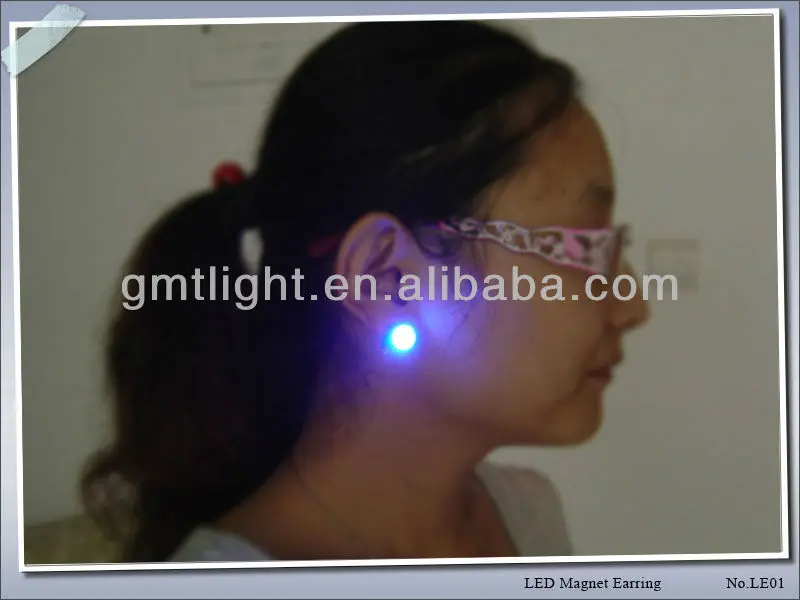 Figare_LED magnet earring_LE01_3