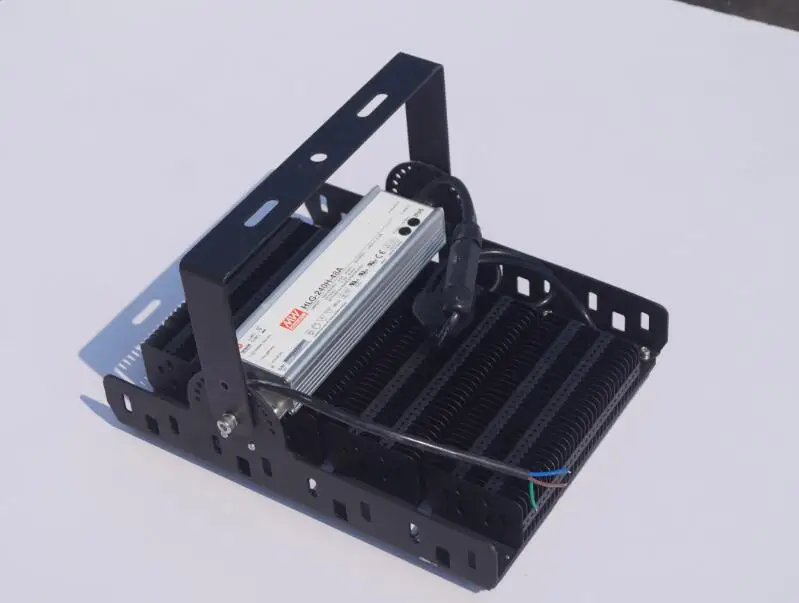 200watt led flood light.jpg