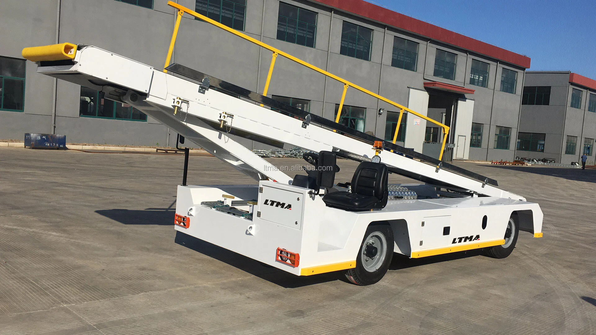 Gse Selfpropelled Conveyor Belt Loader For Aviation Equipment Buy