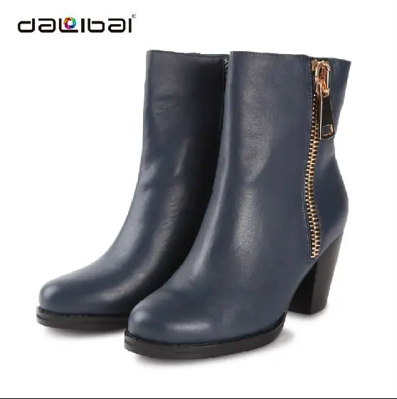 New Design and Best Price for Zipper Black&Blue Genuine Leather Women Boots 0316 Fashion 2013 from China Manufacturer