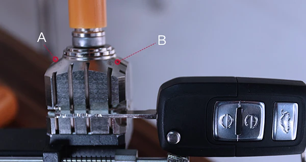Feature-Four way clamps-4.jpg