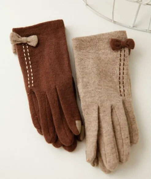 Flexible knitted thermal bow wool gloves touchscreen gloves for lady