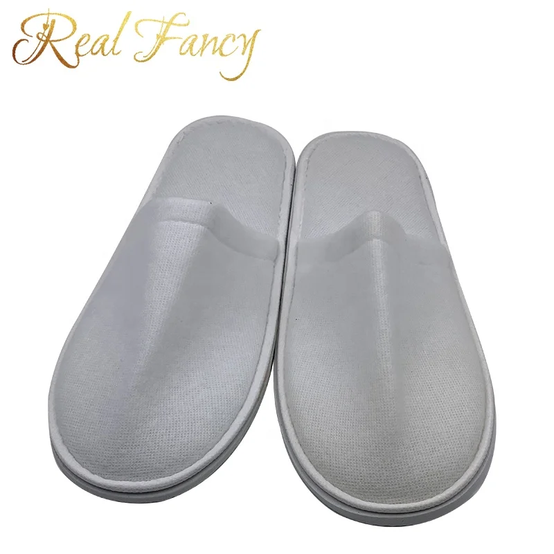 Wholesale Personalized Towel White Disposable Spa Hotel Slippers in Bulk