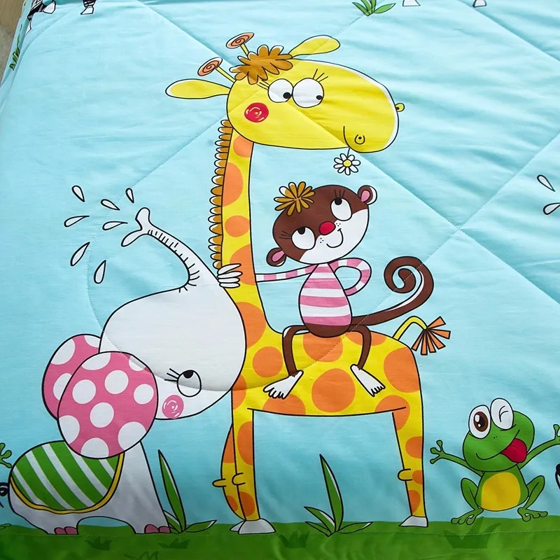 100% cotton cartoon printed children quilt, washable thin summer