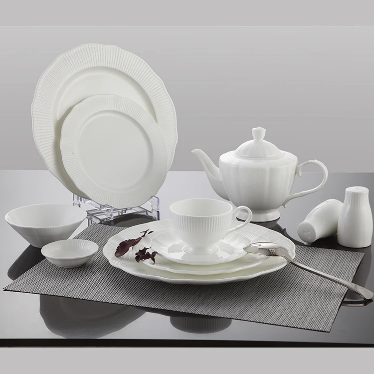 P&T Royal ware white Circular dinner plate bone china dinner plate