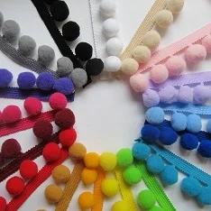 pom pom trim
