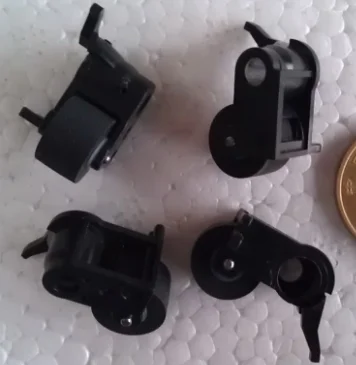 pressure pinch rollers with mounting step