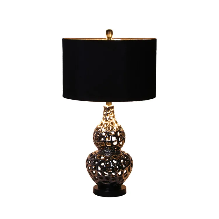 wholesale luxury ceramic  desk lamp for hotel/ Metal and ceramic table lamp/black metal base and silver ceramic light