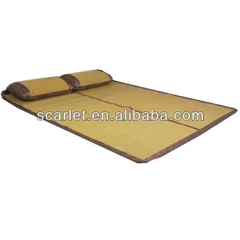 raffia beach mat