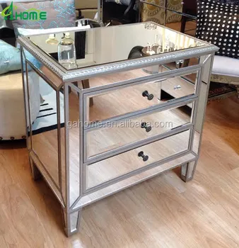 Rita Hayworth Mirrored 3 Drawer Accent Chest Bedside Table Rita Hayworth Mirrored 3 Drawer Accent Chest Bedside Table Nightstand In Silver Finish