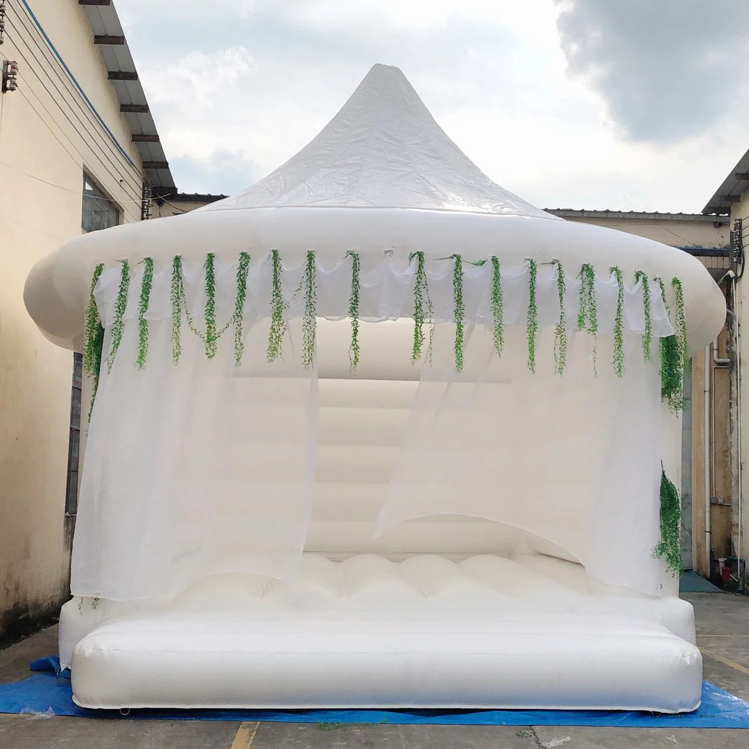 Hot Sale Inflatable White Bounce House Commercial