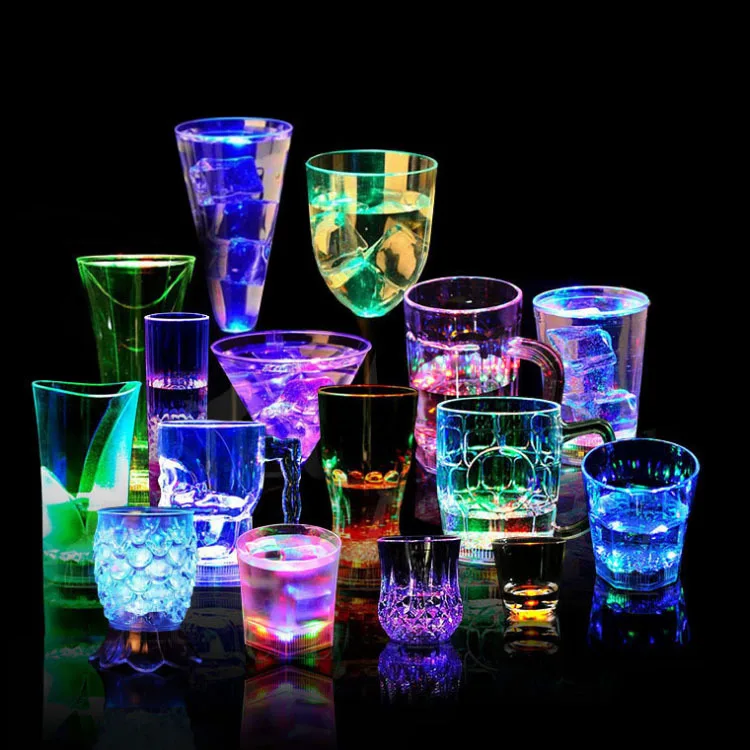 Colorful Led Plastic Cup Liquid Induction Pineapple Shape Cup For Party