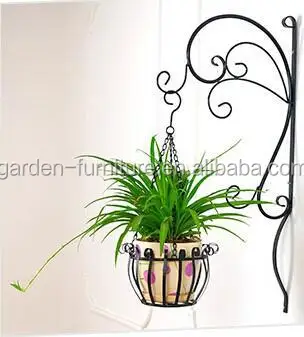 Decorative Indoor Outdoor Garden Metal Wall Flower Pot Holder Hand Decorative Indoor Outdoor Garden Metal Wall Flower Pot Holder Hand Froged Wrought Iron Hanging Basket