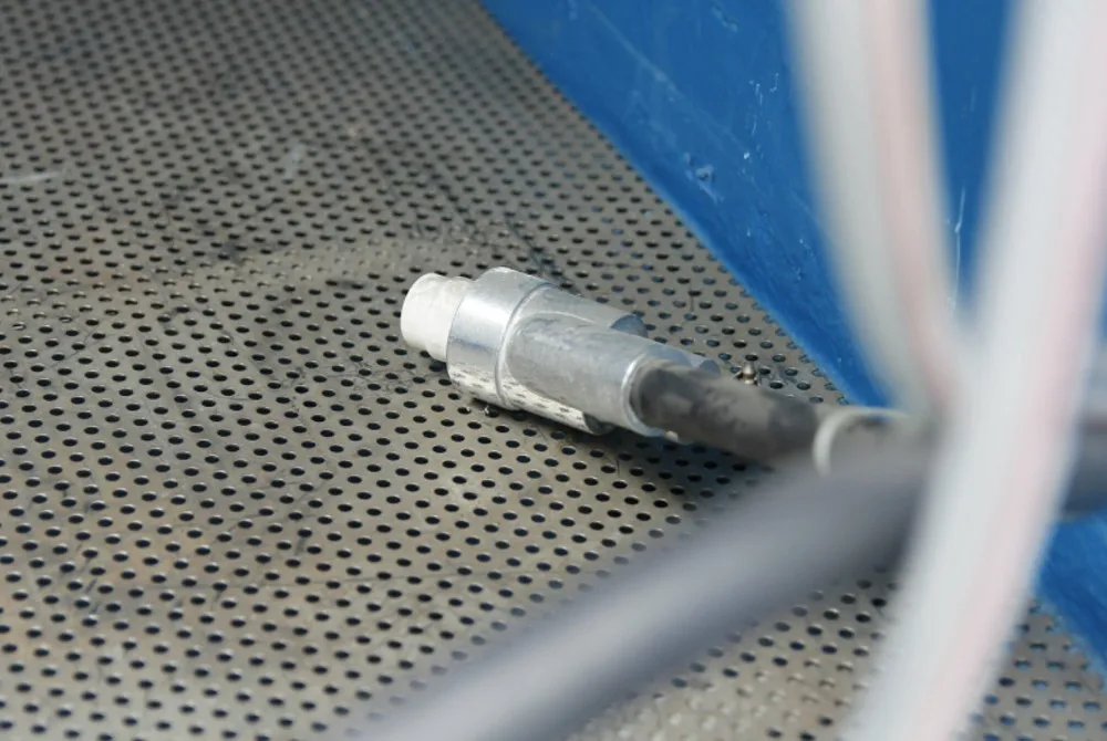 Dustless System Included Wet Abrasive Blast Cleaning Equipment For Sale